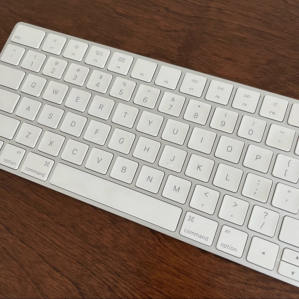 Apple Magic Keyboard - Picture 4 of 7